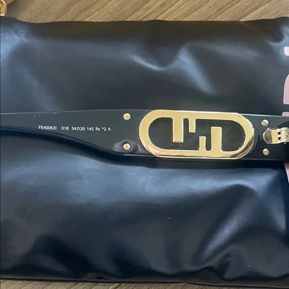 Fendi “ O Lock “Stylish Black Sunglasses for Women 💯Authentic - Picture 7 of 10